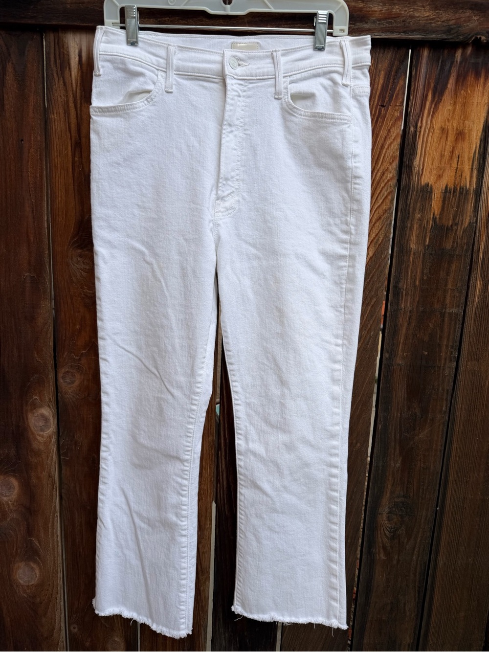 MOTHER The Hustler Ankle Fray White Jeans Fairest Of Them All Crop Flare
Size:32